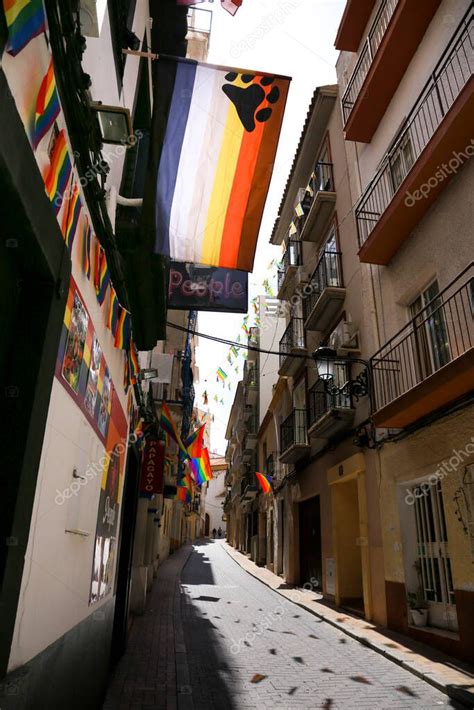 zona gay benidorm|Guía gay de Benidorm. Calles y zonas de movida gay en .